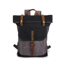 Cargar imagen en el visor de la galería, ARMY | Mochila militar lona y cuero | 3 colores
